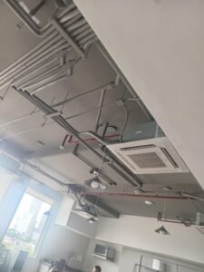 INSTALACION DE EQUIPOS DE HVAC POR CIVERC EN PUEBLA